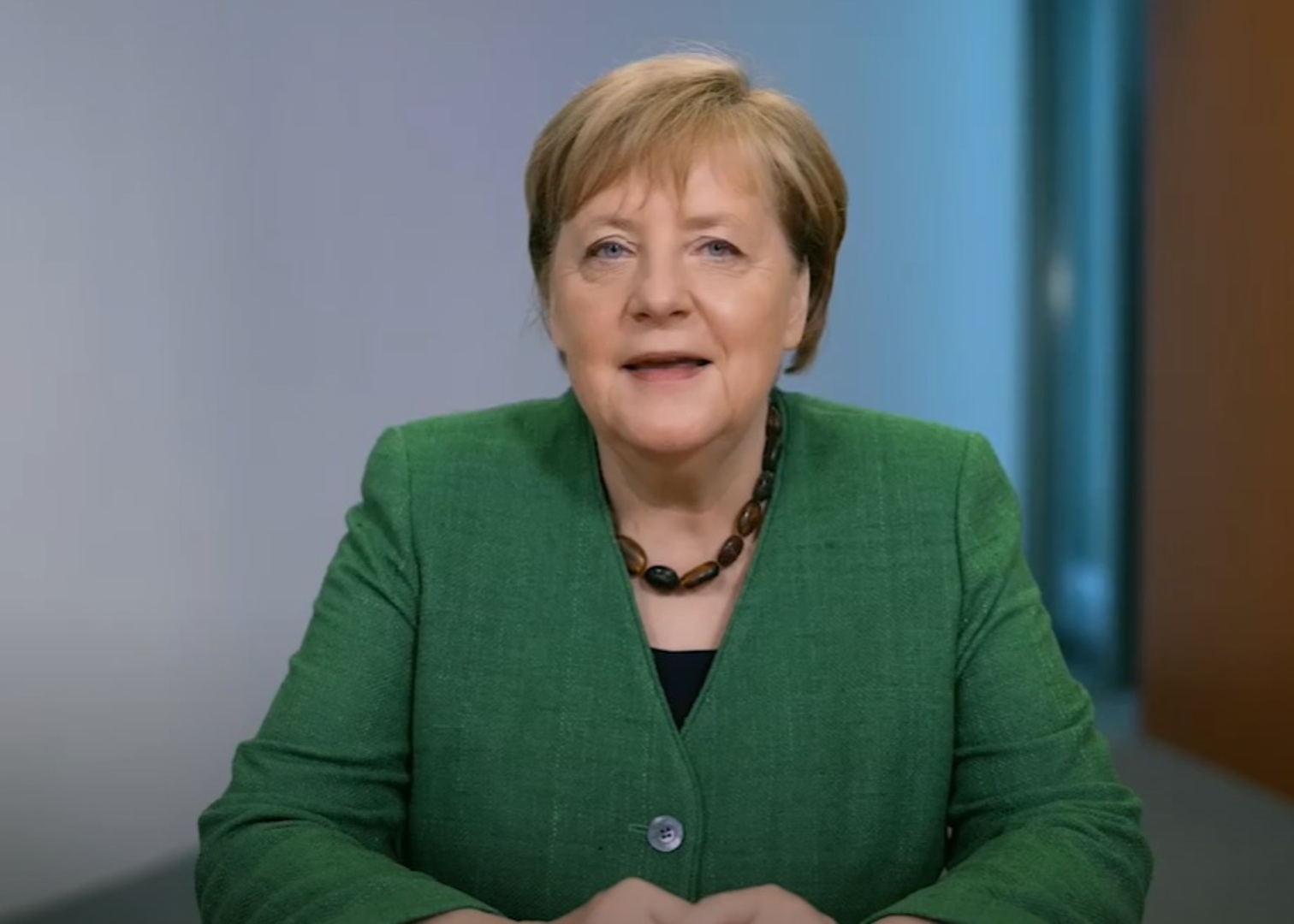 Merkel: Mora se održavati dijalog s talibanima - slika 1